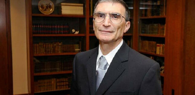 Azərbaycan Prezidenti Əziz Səncəri təltif edib - SƏRƏNCAM