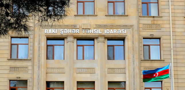 Güclü külək Bakıda 11 məktəbə ziyan vurub