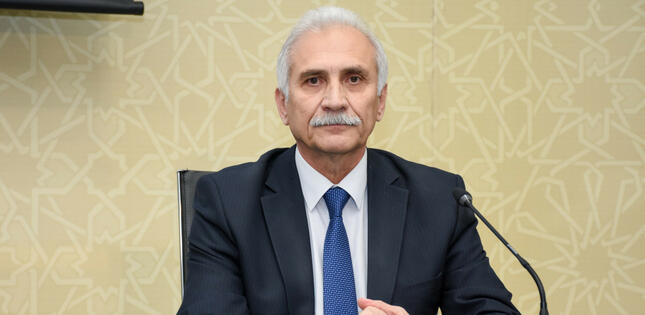 Səhiyyə nazirinin müavini Azərbaycanda vaksin yaşının azaldılmasına münasibət bildirib