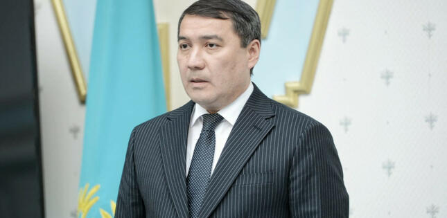 Səfir: “Nursultan Nazarbayev hazırda Qazaxıstanın paytaxtındadır”