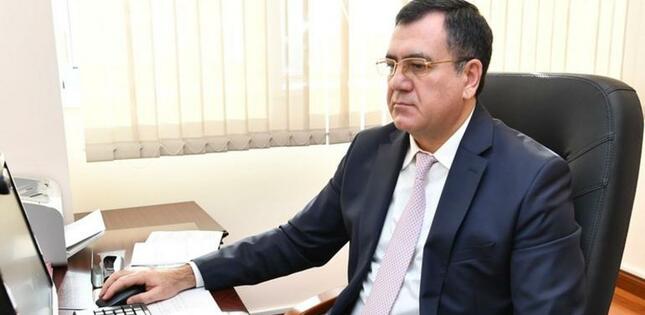 “Nə xilafət deyilik, nə imamət…”