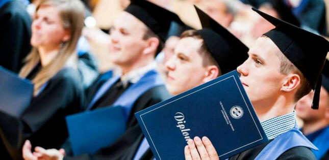 Azərbaycanda 20 mindən çox tələbənin təhsil haqqını dövlət ödəyir