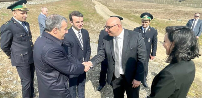 ABŞ-ın müvəqqəti işlər vəkili İranla sərhədə gedib